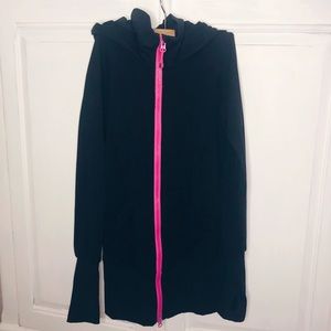 Lululemon longline black sweater & pink zipper.